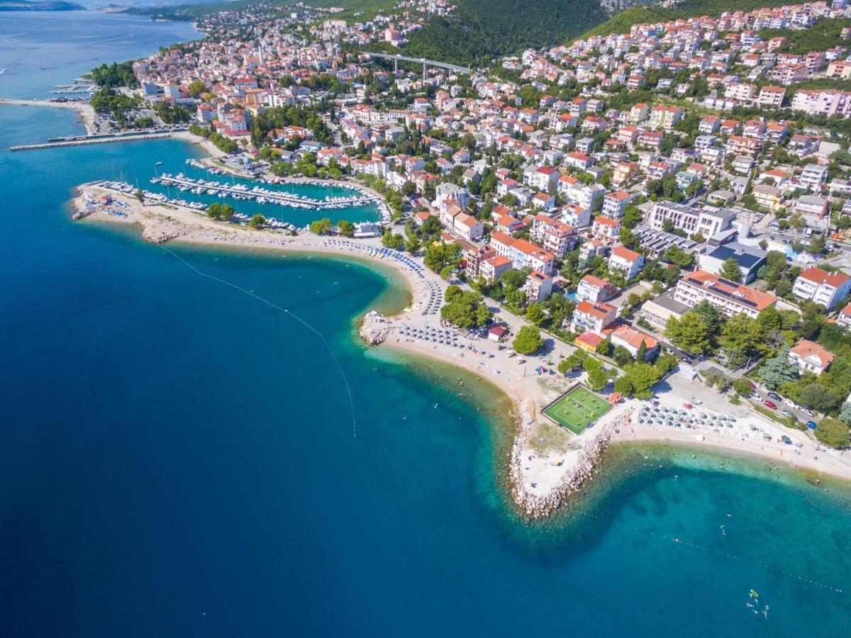 Apartments Lilin Crikvenica Extérieur photo