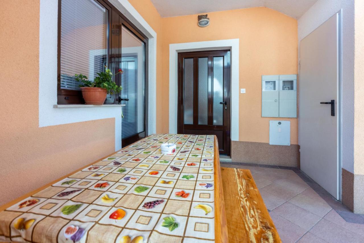 Apartments Lilin Crikvenica Extérieur photo