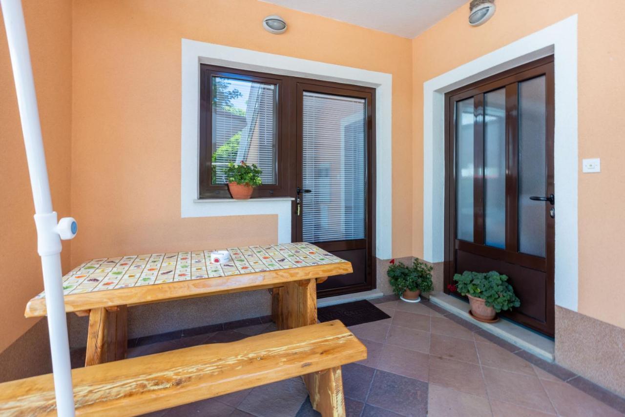 Apartments Lilin Crikvenica Extérieur photo