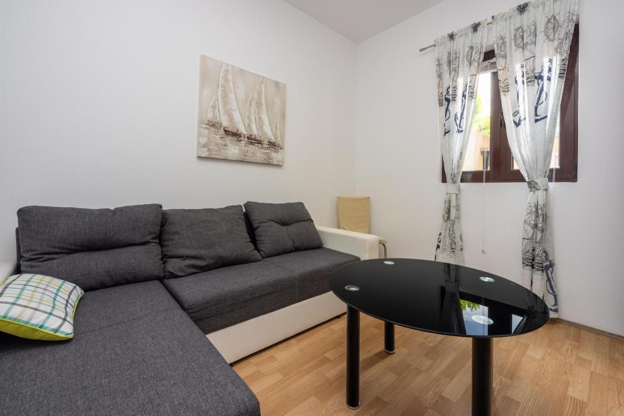 Apartments Lilin Crikvenica Extérieur photo